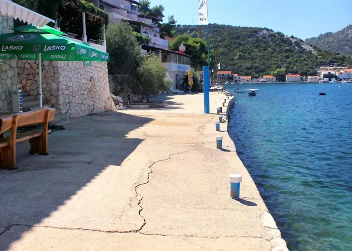 아파트 Zaklopatica 12452b *