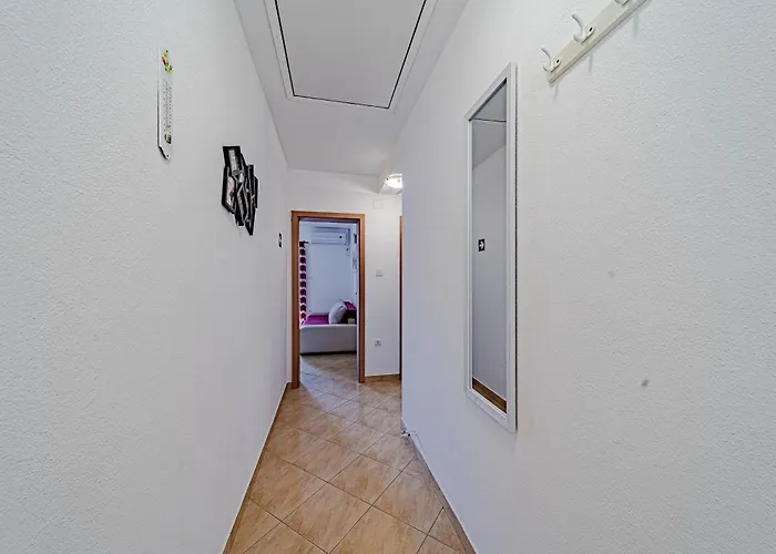 Zaklopatica 12452b 아파트 *