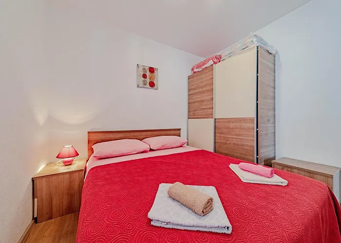 아파트 Zaklopatica 12452b