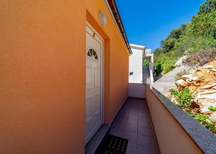 아파트 Zaklopatica 12452b Lastovo